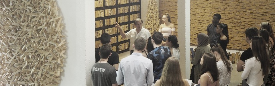 $galleryItem->description