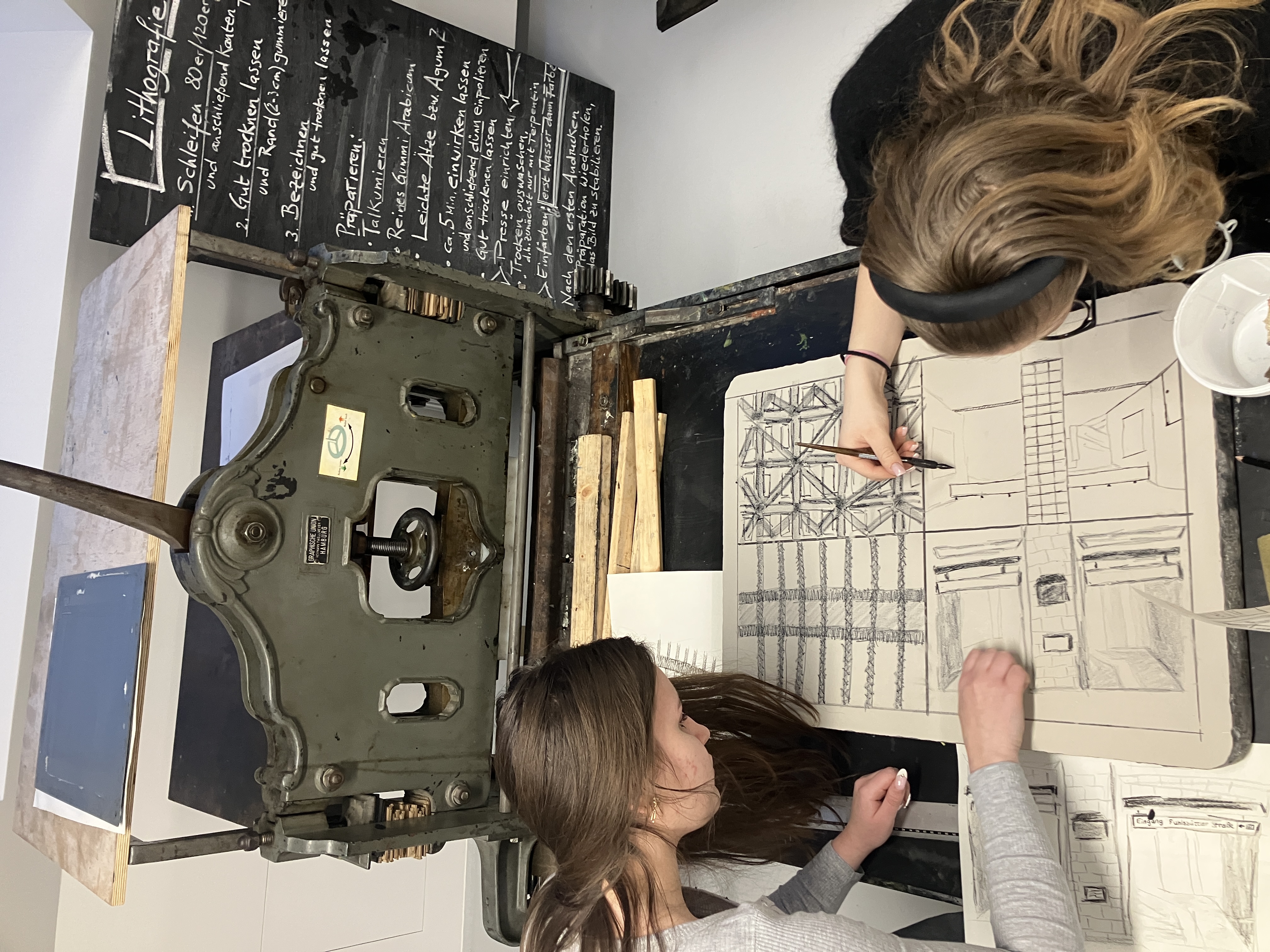 $galleryItem->description