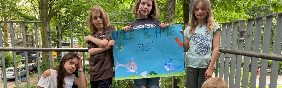 $galleryItem->description