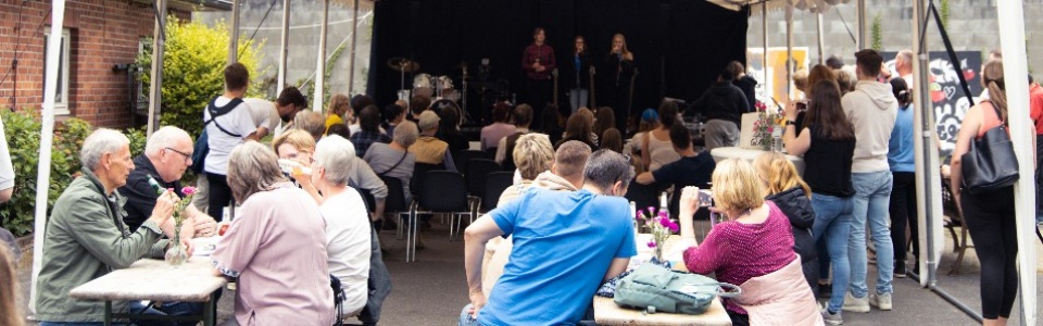 $galleryItem->description