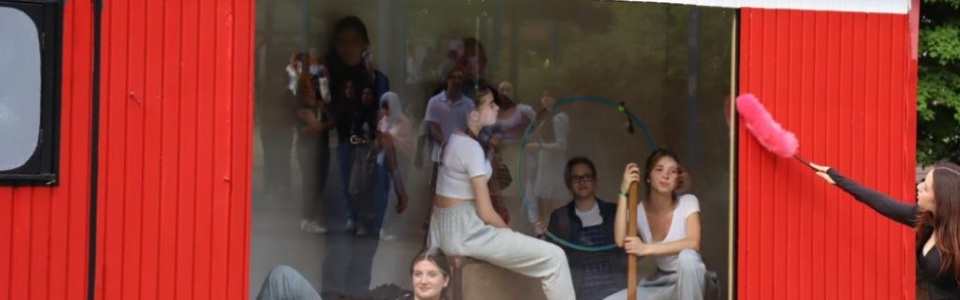 $galleryItem->description