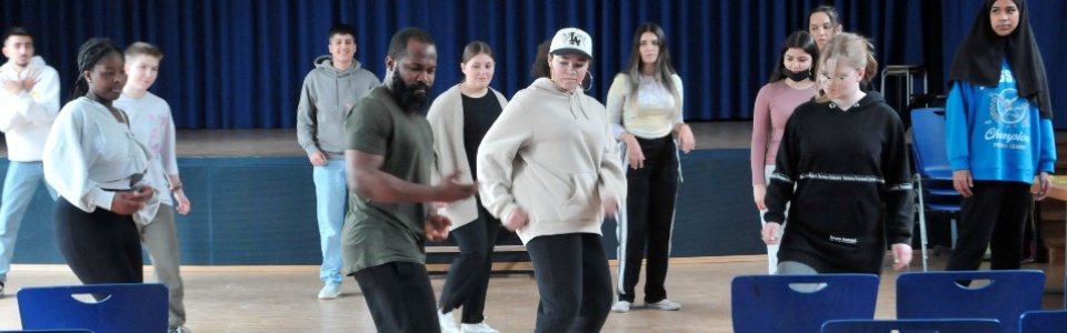 $galleryItem->description