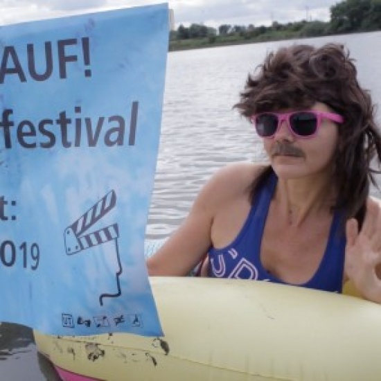 Bis 15.01.2019: Kurzfilmfestival KLAPPE AUF! Bis 15.01.2019: Kurzfilmfestival KLAPPE AUF!